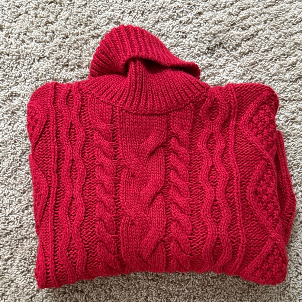 H&M Rich Red Cable Knit Chunky Turtleneck Sweater - Picture 7 of 10